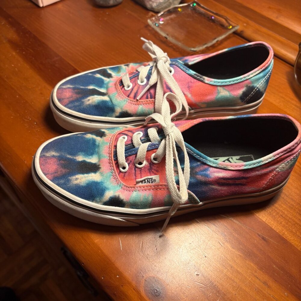 Excellent Used Condition Vans Tie-Dye Lace Up Sneakers Womens Size 7.5 - Picture 5 of 5